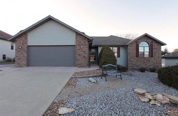 1st image of 141 Ashford Dr