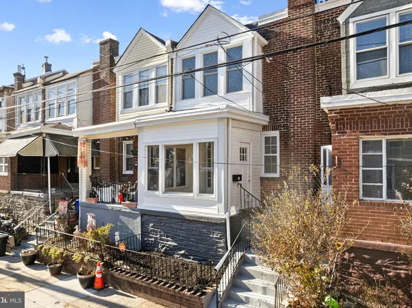 6056 N Beechwood St, Philadelphia, PA 19138