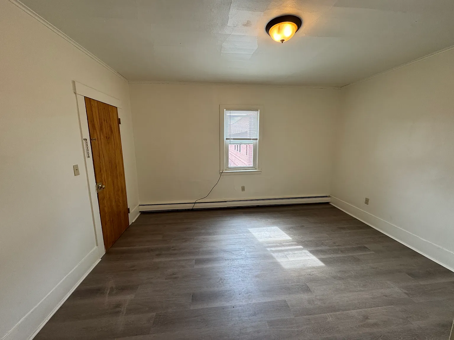 1 bed, $1,200 — Photo 1