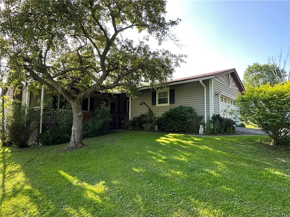 16 Spruce Rd, Derrick City, PA 16727