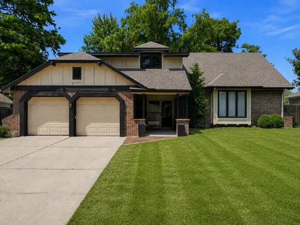 8410 E Overbrook St, Wichita, KS 67206