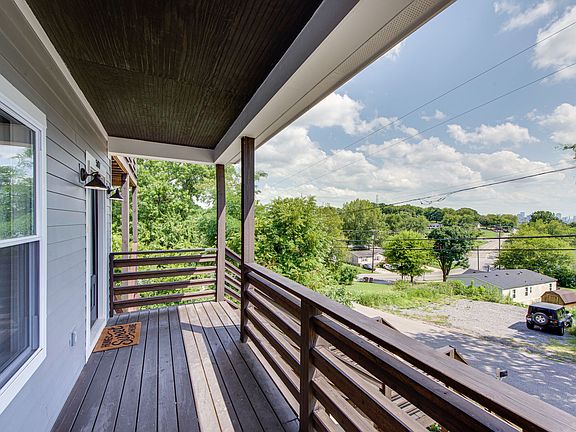 3rd image of 507 Yokley Dr