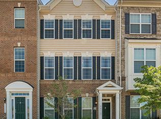9070 Belo Gate Dr, Manassas Park, VA 20111