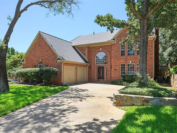 5th image of 1801 Branch Hollow Ln