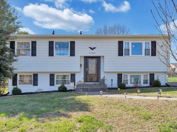 219 Houston Ave NE, Roanoke, VA 24012