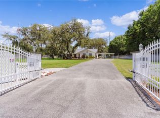 31919 Hedgerow Dr, Wesley Chapel, FL 33543