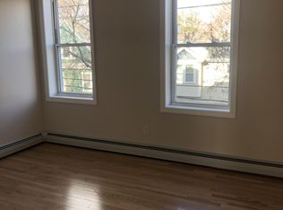273 Brookline St #3, Cambridge, MA 02139