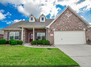 214 E Lantana Cir, Sealy, TX 77474