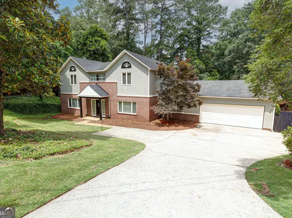 101 Cascade Rd, Columbus, GA 31904
