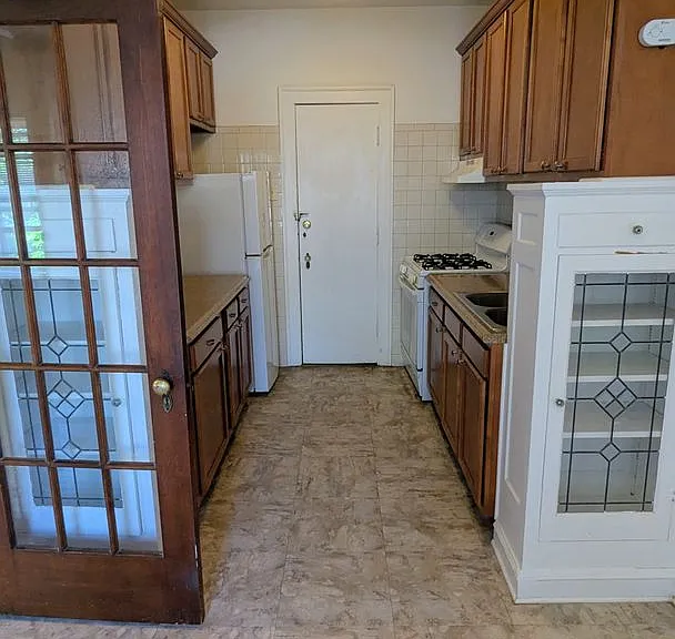3214 Berkshire Rd — Photo 21
