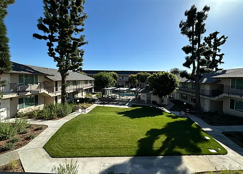 Above 7th Apartments Photo 1