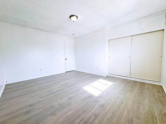 3rd image of 3059 N Big Dalton Ave APT B