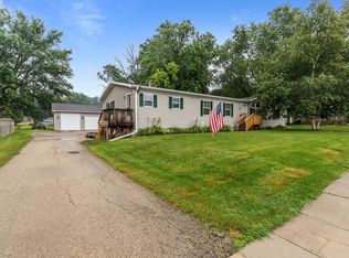 227 Cedar St, Ripon, WI 54971