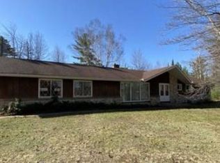 3 Pond Rd, Negaunee, MI 49866