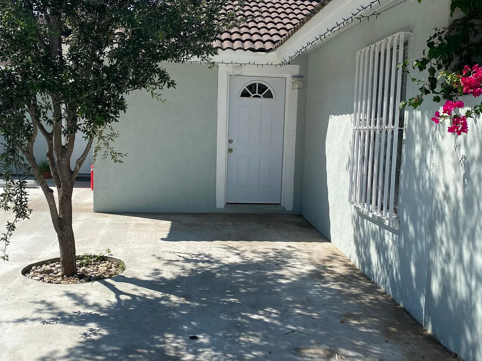 902 Jacent Court — Photo 1