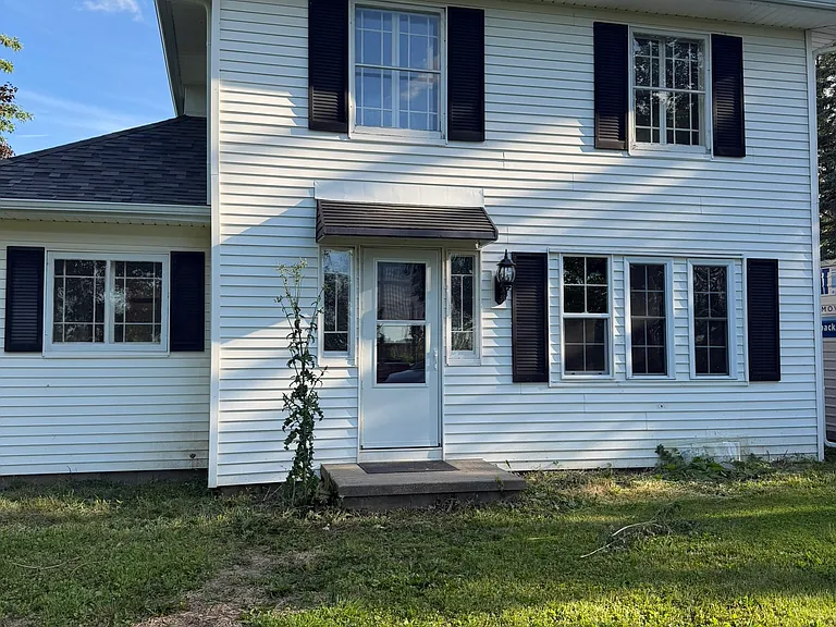6916 Billwood Hwy — Photo 1