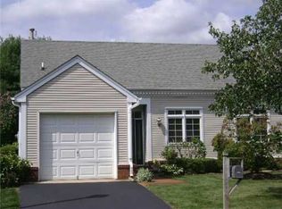 108 Winthrop Rd, Monroe Township, NJ 08831