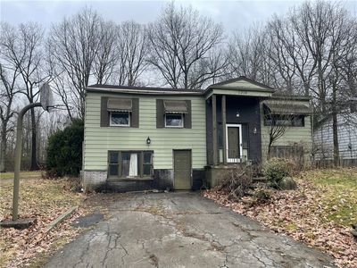 1316 Skyline Dr, Hermitage, PA, 16148