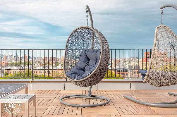 Rented by Lodger Corp | media 17