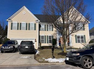 43042 Kingsport Dr, Leesburg, VA 20176