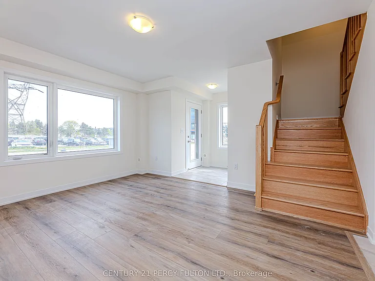 1695 Dersan St #809 — Photo 5