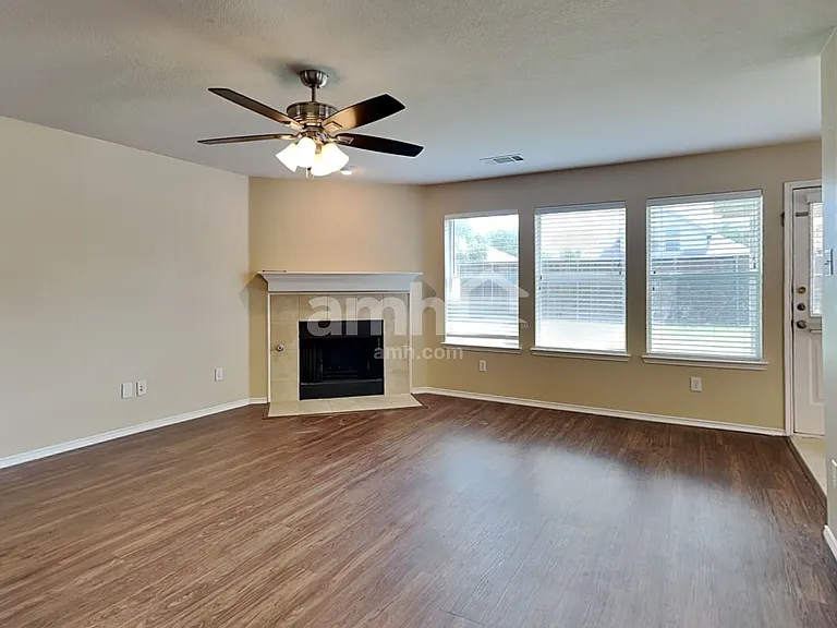 5009 Blackwood Dr — Photo 9