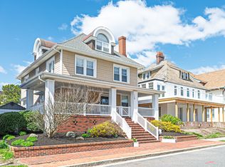 128 Ridgeway Ave, Atlantic City, NJ 08401