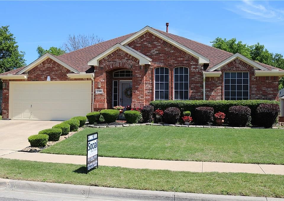 1st image of 7709 Geneseo Ln