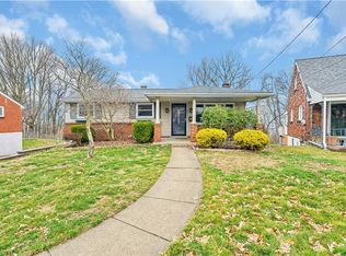 803 Lindsay Rd, Carnegie, PA 15106