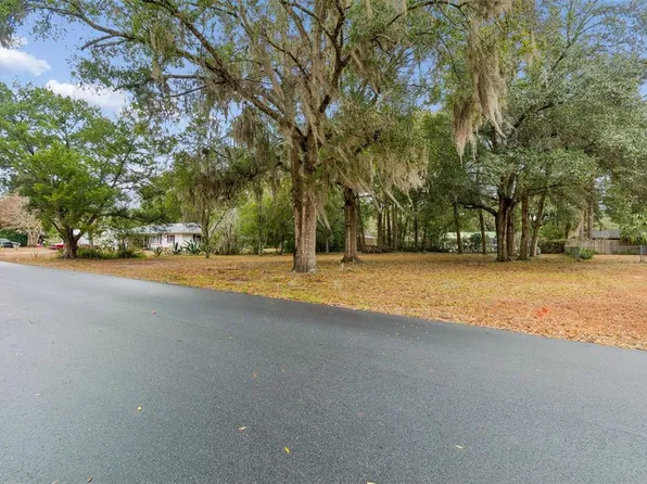 5501 E Live Oak Ln Lot 103, Inverness, FL 34453
