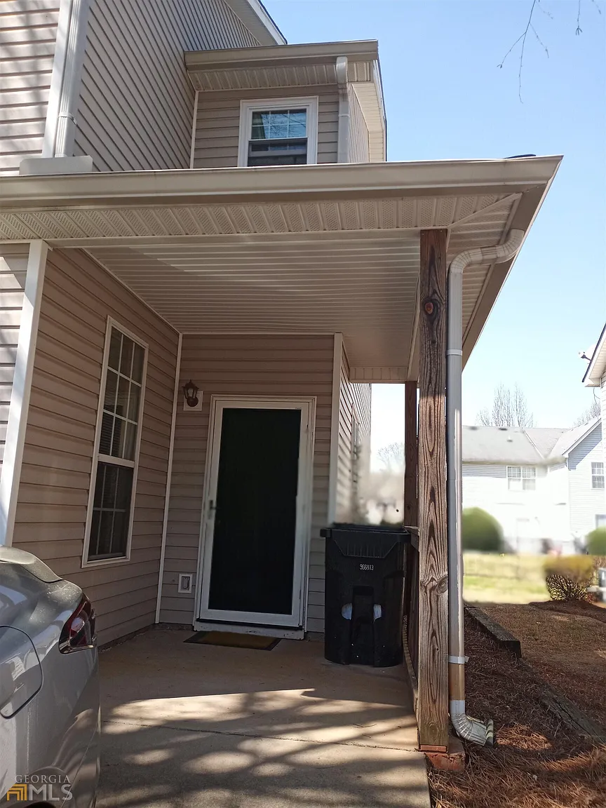 2474 Brianna Dr photo 1