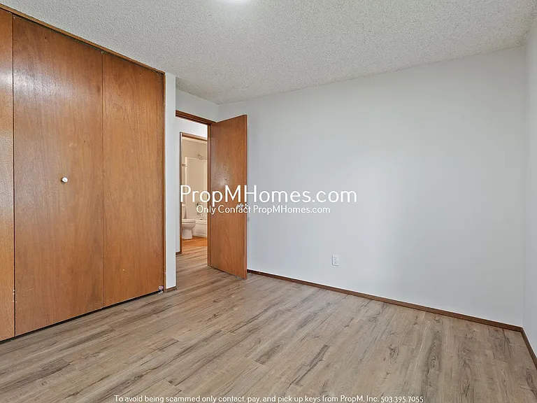 5870 SW 192nd Ave — Photo 15