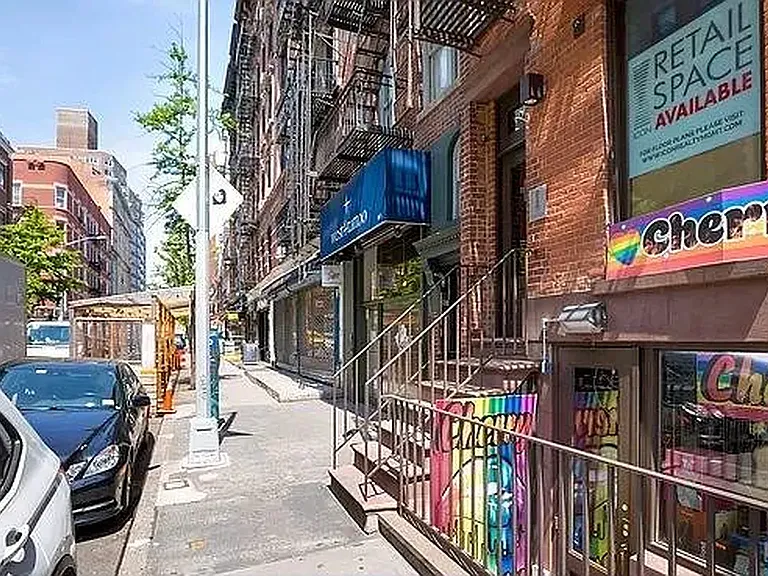 161 W 4th St #PHF — Photo 13