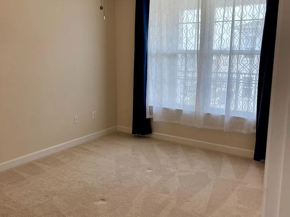13740 Endeavour Dr APT 507