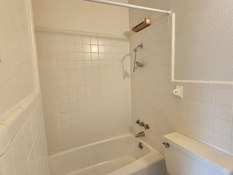 1908 Westridge St — Photo 54