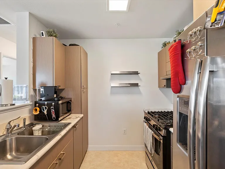 54 Kihalani St #1305 — Photo 9