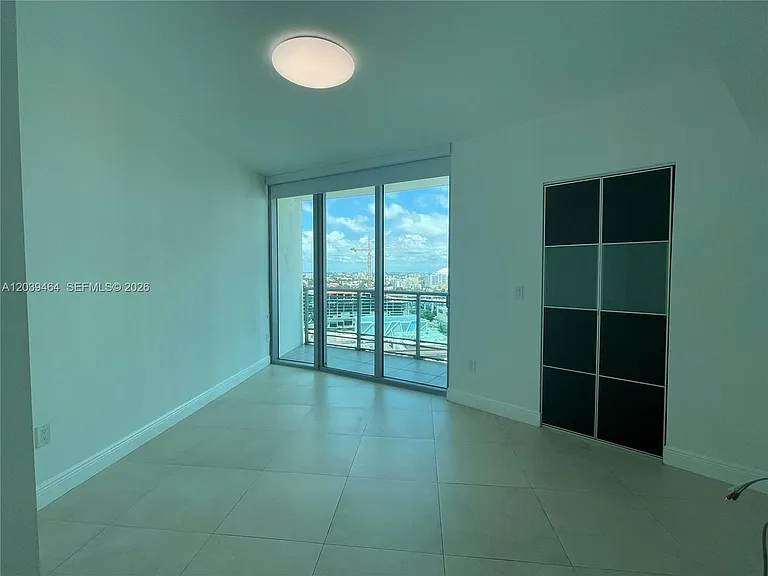 350 S Miami Ave #1913 — Photo 7