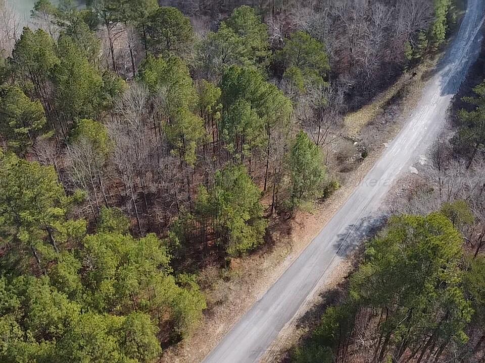 2nd image of 29 Valley View Rd