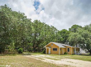 2513 Hinson Ln, Gulf Shores, AL 36542