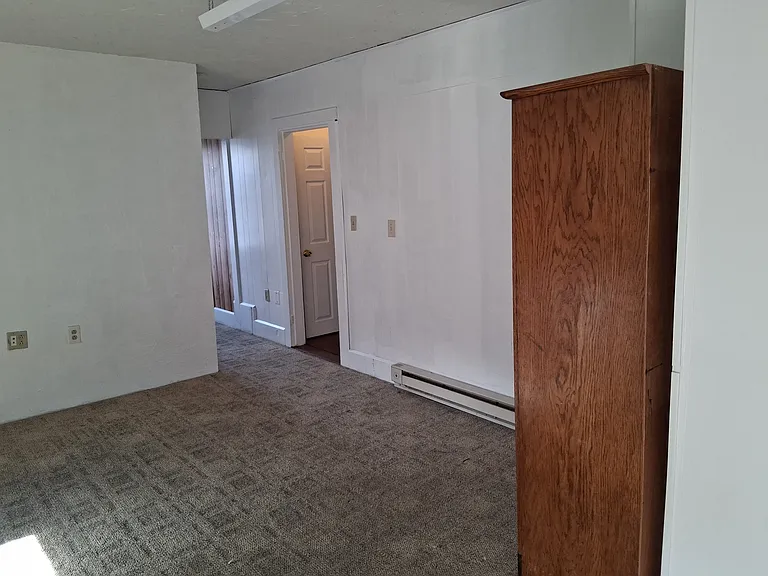 16 Barnum St #3 — Photo 8