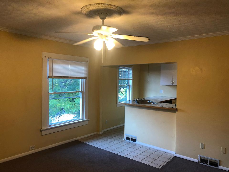 1st image of 24 Marshall Ave APT 2