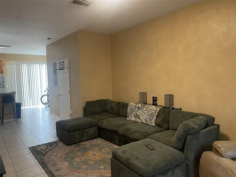 11517 Declaration Dr — Photo 2
