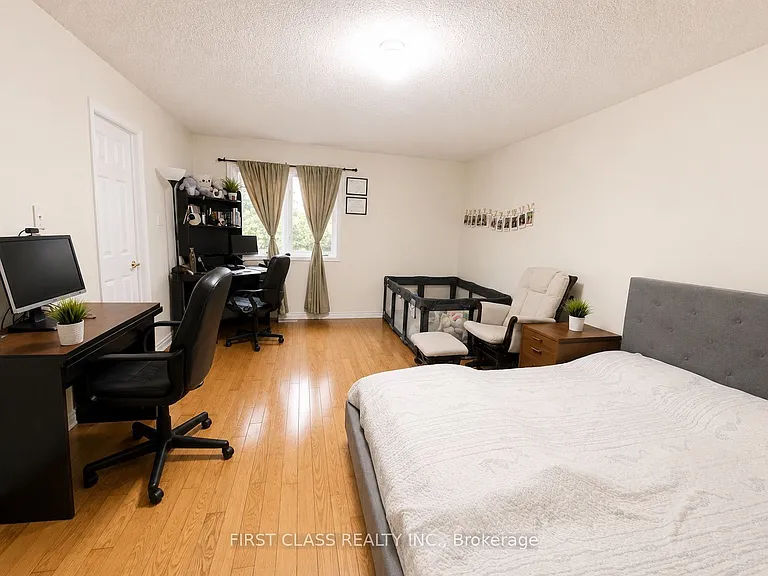 18 Angela Ct #UPPER — Photo 10