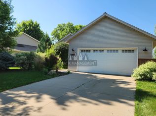 4906 57th St NW, Rochester, MN 55901