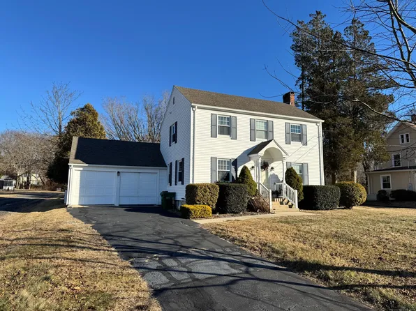 54 Millstone Road West, Waterford, CT 06385