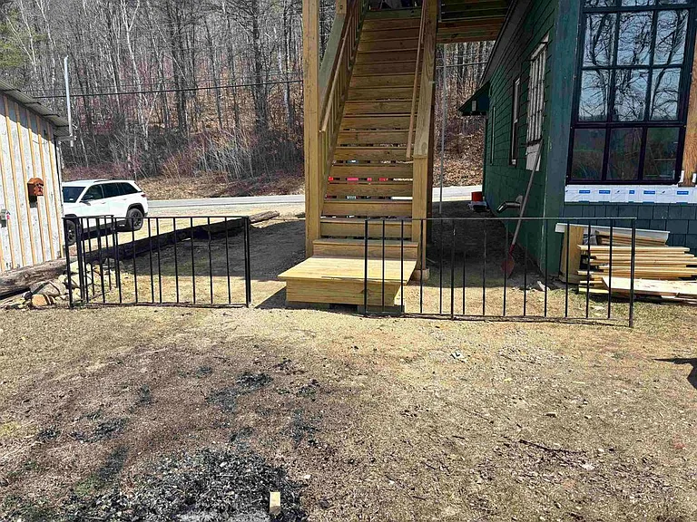 615 Bean 2nd Floor Moultonborough Ave #2ND FLOOR — Photo 4