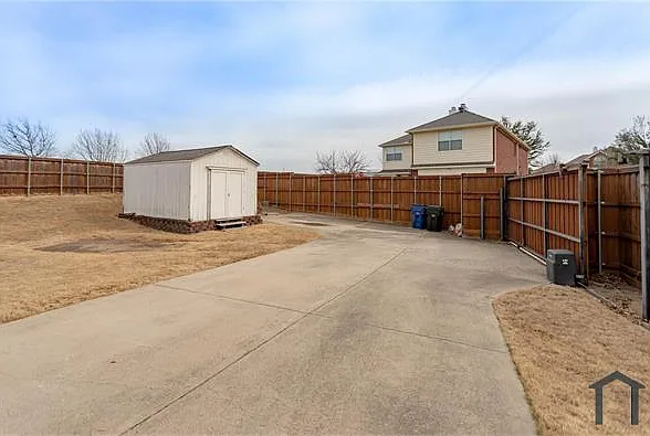 10057 Wyndbrook Dr — Photo 21