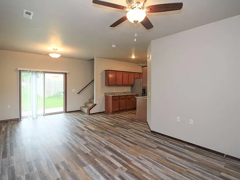 Tanner Court Estates -3 bed units townhouses in Tea, SD! — Photo 54
