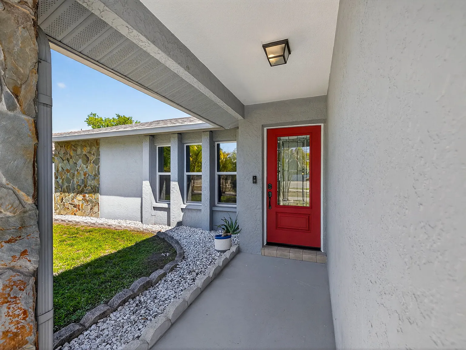 3 bed, 1519 sqft, $2,900 — Photo 4