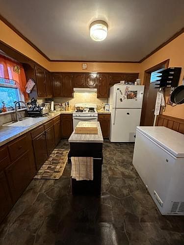 1st image of 29 Hillside Ave